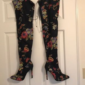 Navy blue floral high heels (Thigh Highs)